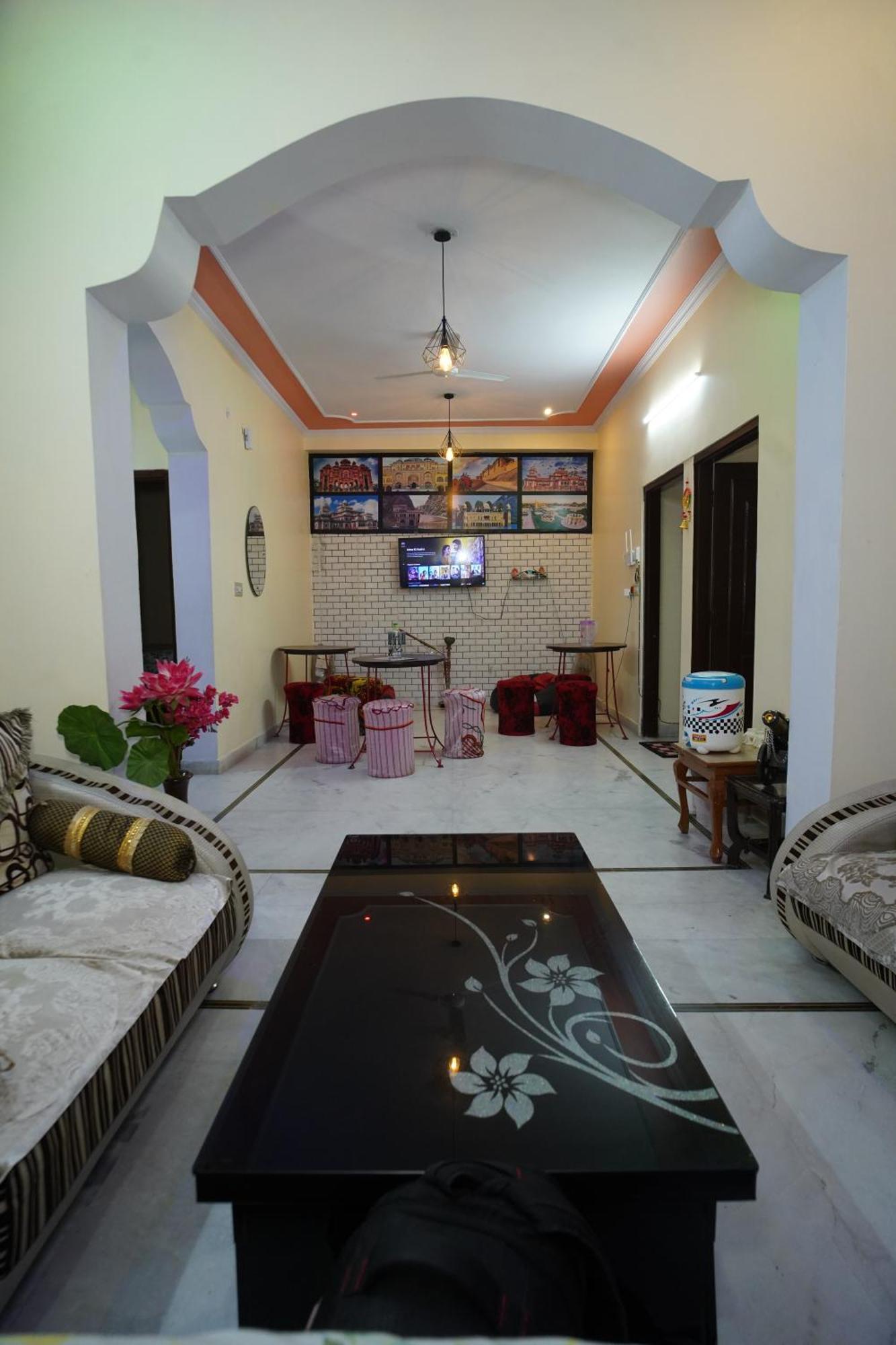 Om Trance Homestay Jaipur Luaran gambar